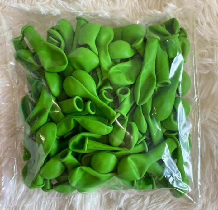 Set 100 baloane latex verde deschis 13 cm [4]