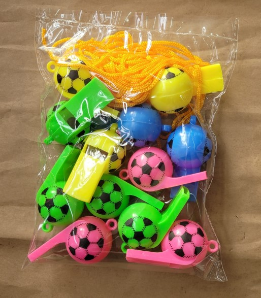 Set 12 fluiere colorate minge fotbal 5 cm [4]