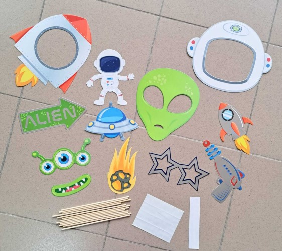 Set 12 propsuri Astronaut / Spatiu 20 cm [2]
