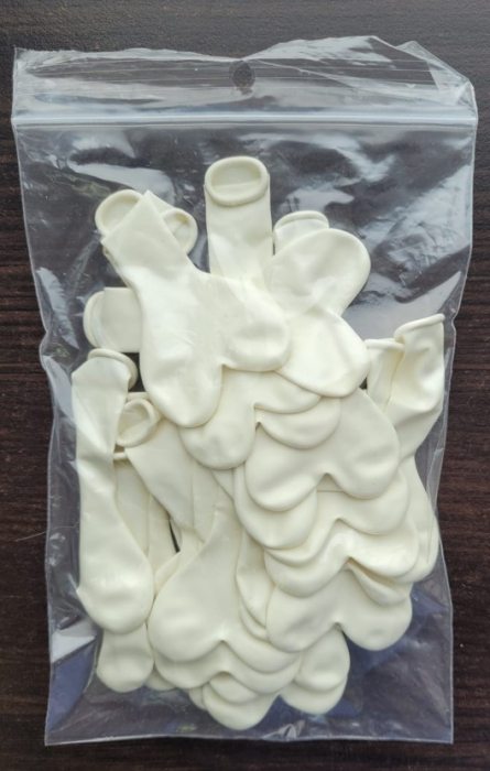 Set 25 baloane latex inimi albe 12 cm [4]