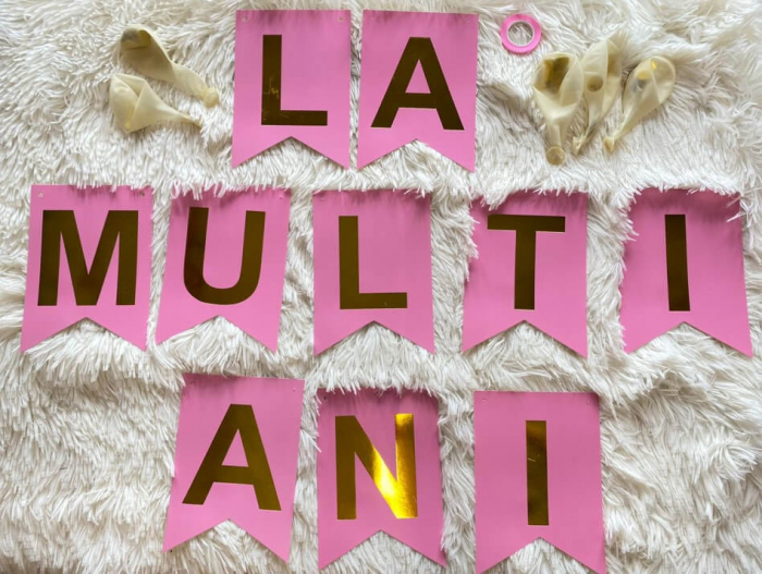 Set 5 baloane confetti auriu, banner LA MULTI ANI roz [2]