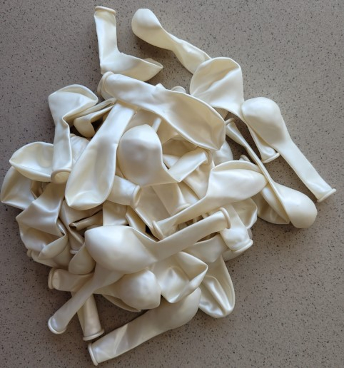 Set 50 baloane latex alb sidef 13 cm [4]