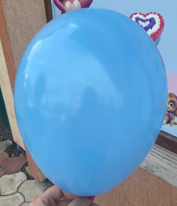 Set 50 baloane latex albastru deschis 23 cm [3]