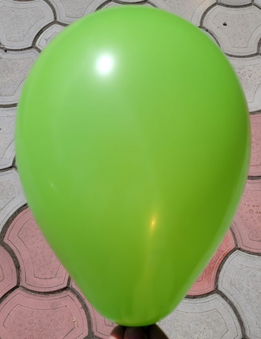 Set 50 baloane latex verde deschis 23 cm [3]
