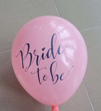 Set 6 baloane „Bride to be” petrecerea burlacitelor roz/alb cu flori si fluturasi, 30 cm [3]