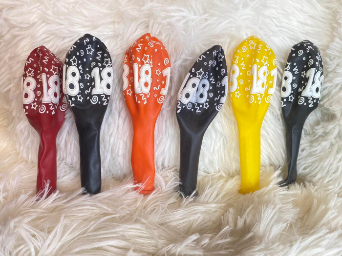 Set 6 baloane latex majorat multicolor 18 ani 30 cm [10]