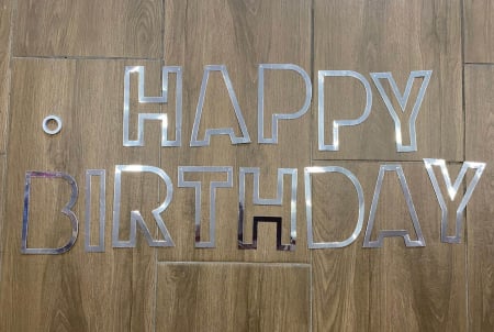 Banner Happy Birthday contur argintiu 16.5 x 11.5 cm [1]
