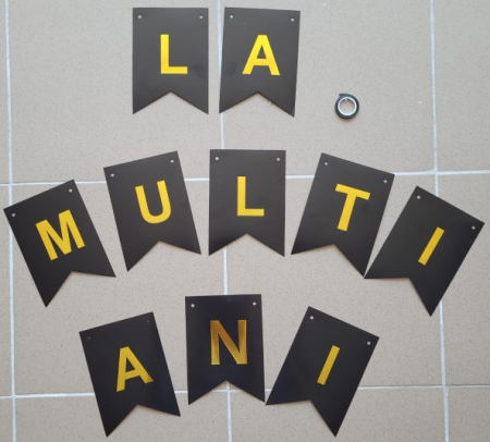 Banner La multi ani carton negru [1]