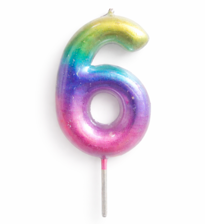 Articole pentru petrecere - Lumanare tort cifra 6 curcubeu 7 cm