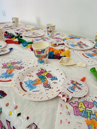 Pachet articole masa tematica Happy Birthday 7 buc [4]