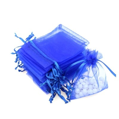 Accesorii pentru decorurile de petrecere - Set 10 saculeti albastri organza 7 x 9 cm