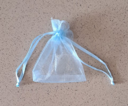 Set 10 saculeti albastri organza 7 x 9 cm [2]