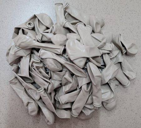 Set 100 baloane latex alb nisip 13 cm [4]