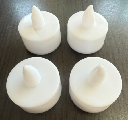 Set 4 lumanari plastic albe cu lumini galbene 3.5 x 4 cm [3]