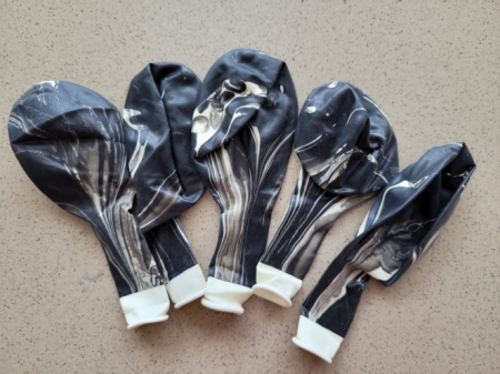 Set 5 baloane latex negru degrade 35 cm [6]