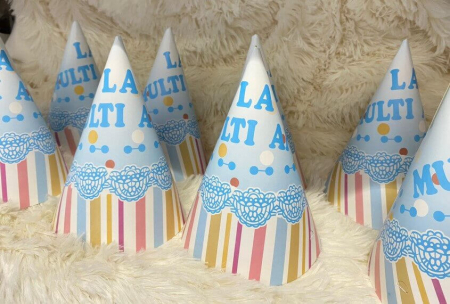 Set 8 coifuri albastre cu La multi ani 13.5 * 21 cm [1]