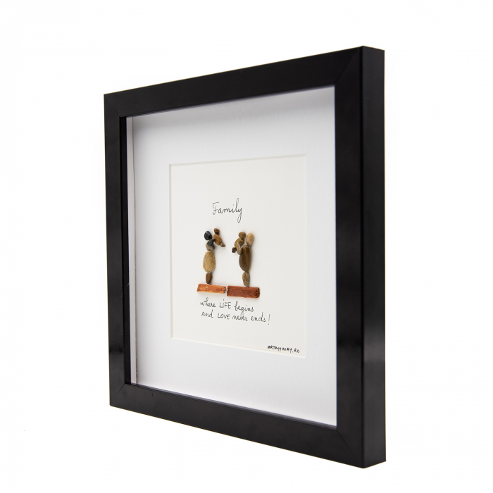 Tablou Family - where Life begins and LOVE never ends  - Colectia Pebble Art [3]
