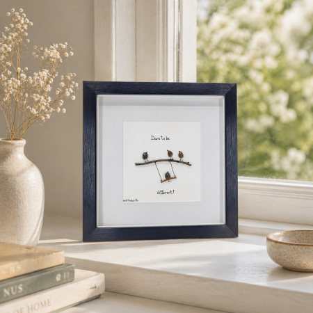 Tablouri cu Pietre de Rau / Pebble Art - Tablou Pebble Art Dare to be Different (v2) Pietre Naturale Rau Handmade ArtMyWay Romania