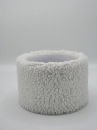 COLECTIA CRACIUN - Cutie invelita in blanita fir scurt Diametru 15 cm/ Inaltime 10 cm