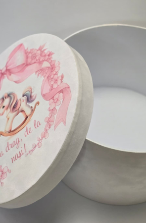 Cutie, catifea, pentru trusou botez, imprimat color - model ,, Căluț balansoar ” [2]