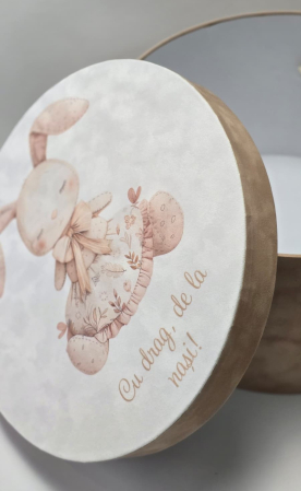 Cutie, catifea, pentru trusou botez, imprimat color - model ,, Iepuraș” [1]