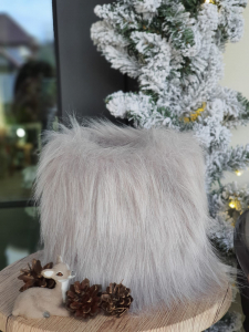 COLECTIA CRACIUN - Cutie invelita in blanita cu fir lung Diametru 15cm/ Inaltime 15 cm
