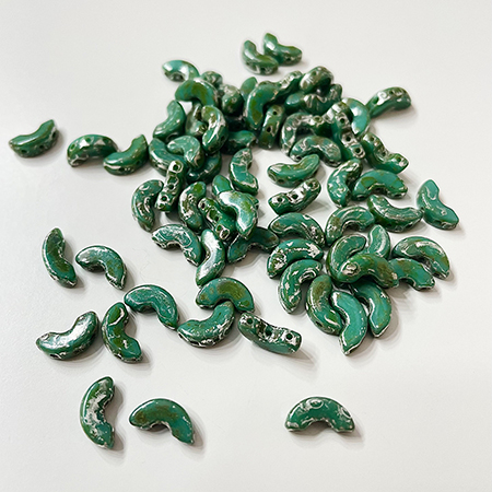 Margele Arcos Par Puca 5 X 10 mm Opaque Green New Picasso [2]
