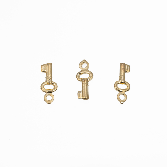 Charm cheita, argint 925 placat cu aur, lungime 11 mm, grosime 2 mm [2]