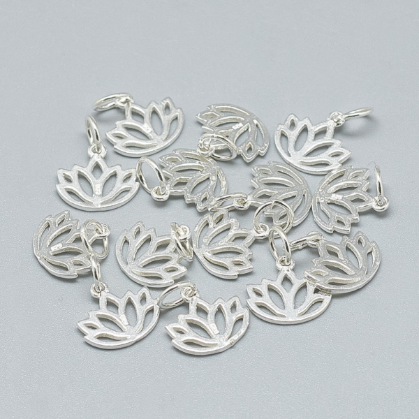 charm-floare-lotus-din-argint [1]
