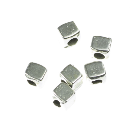 Accesorii metalice - Distantier cub, zamac placat cu argint, 3x3 mm, gros. 3 mm, orif. 1.5 mm