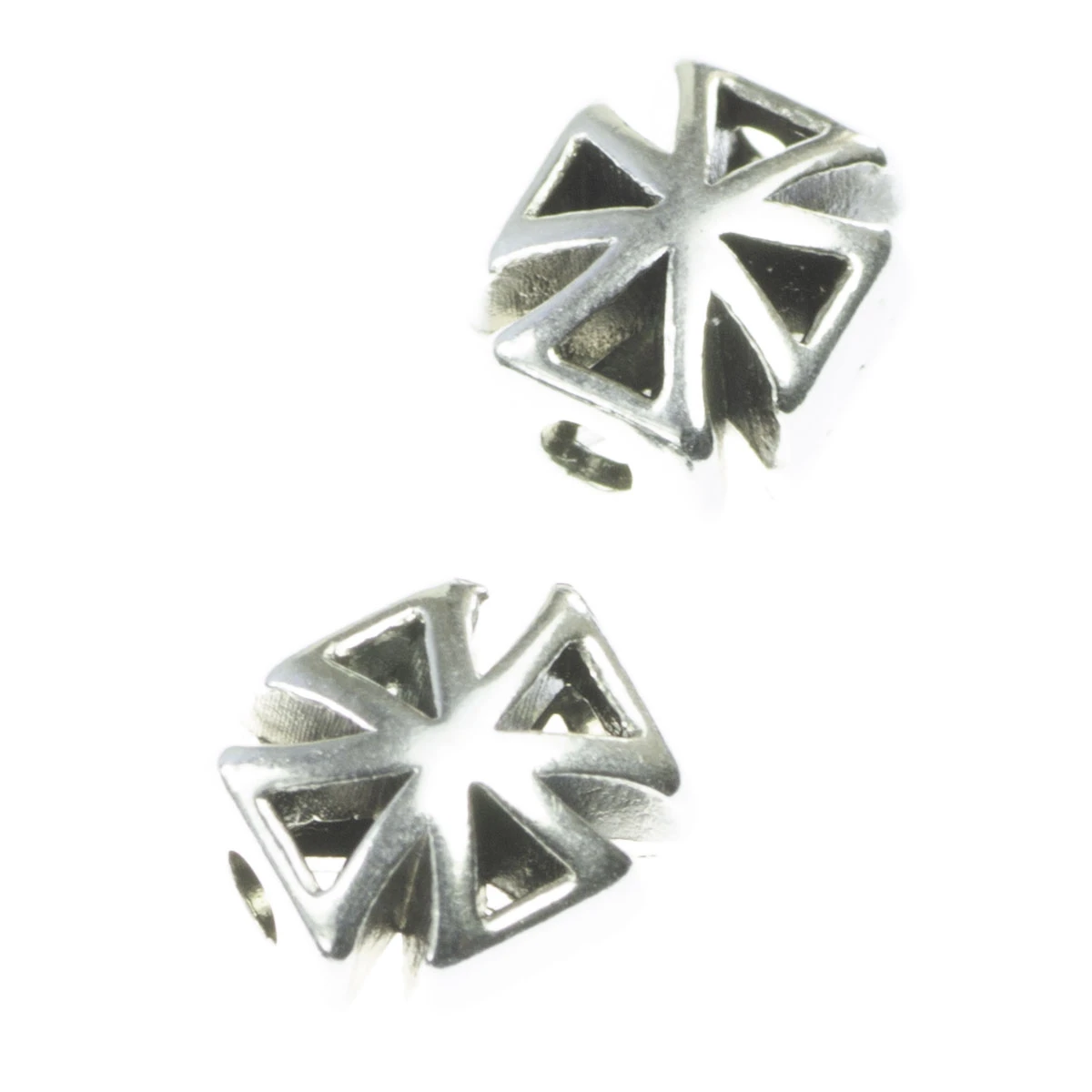 Distantiere - Distantier model cruce, zamac placat cu argint, 7.5x6.5 mm, gros. 5 mm