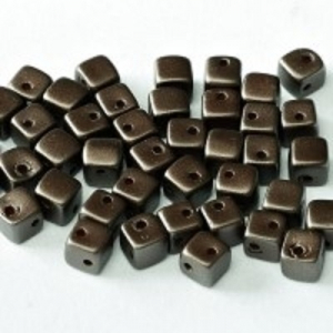 Margele Cehia - Margele cehesti Crisscross cube Pastel Dark Brown 2hole