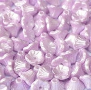 Margele Cehia - Margele cehesti Floare clopotel 7x5 mm Alabaster pastel lt.