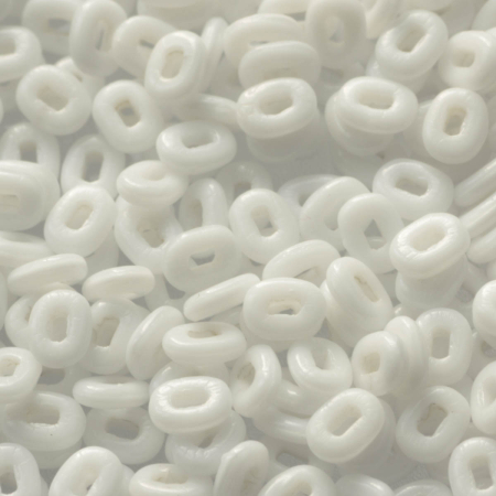 Margele cehesti One 1,5x5 mm Alabaster