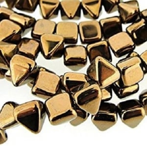 Margele Cehia - Margele cehesti Piramida 6x6 mm Jet bronze
