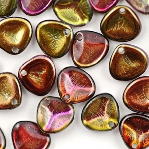 Margele Cehia - Margele cehesti Rose petals 8x7 mm Crystal margintic wine