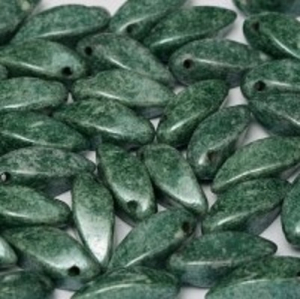 Margele Cehia - Margele cehesti Twist 6x12 mm Chalk white teal luster
