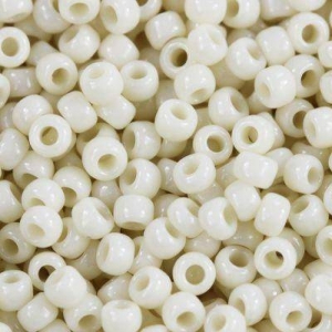 Margele Toho - Margele Toho Round opaque lt beige 2.2 mm TR 11 51