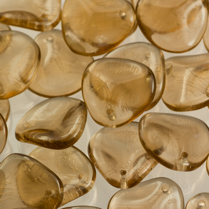 Margele cehesti Rose petals - Margele cehesti Rose Petals 14x13 mm Transparent brown