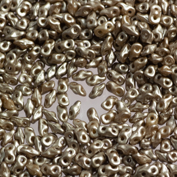 Margele Cehia - Super8® 2,2x4,7 mm Alabaster Pastel Light Brown