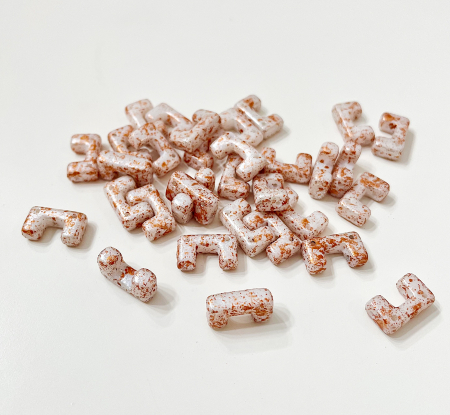 Margele Telos Par Puca 6X12X4 mm Opaque White Tweedy [1]