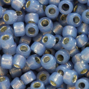 Margele Toho - Margele Toho Round 8/0 silver lined milky montana blue TR 08 2102