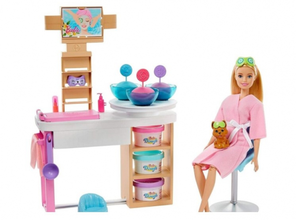 Set de joaca Papusa Barbie, O zi la salonul Spa cu accesorii Wellness and Fitness