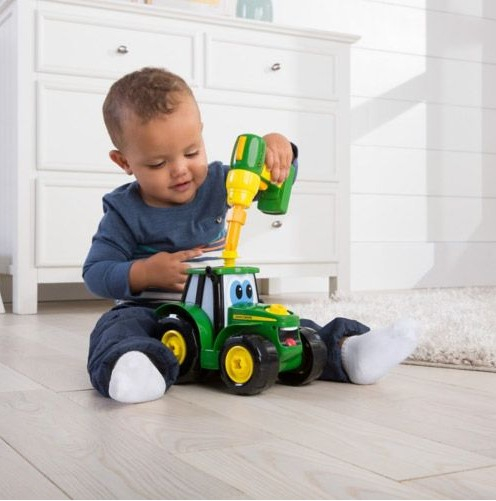 Tractoras John Deere de construit [4]