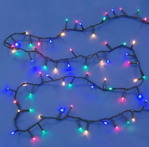 Instalatie de Craciun cu 100 de becuri LED [2]