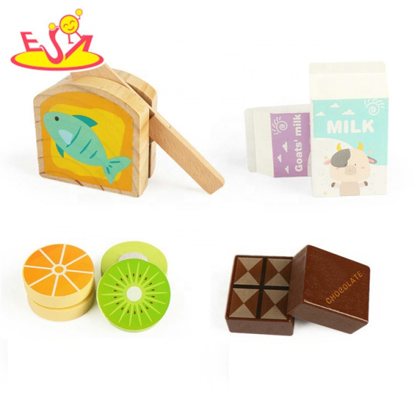 Tavita cu accesorii pentru Micul Dejun din lemn [3]