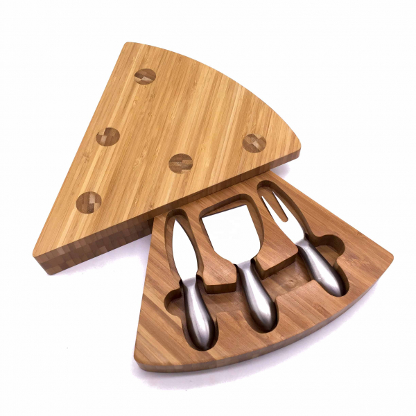 Platou servire din bambus in forma de felie de pizza cu 3 accesorii [5]