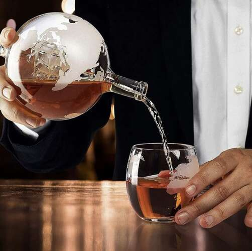 Decantor Whisky în Formă de Glob – Set cu 2 Pahare și Accesorii, Suport Lemn [5]