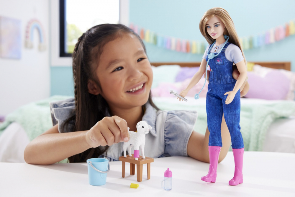 Barbie Papusa Barbie You Can Be Medic Veterinar [3]