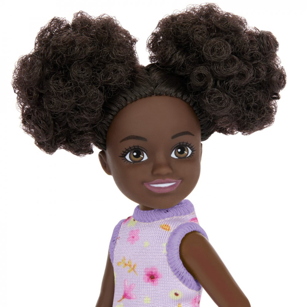 BARBIE PAPUSA CHELSEA CREOLA CU PAR AFRO SI ROCHITA MOV [7]